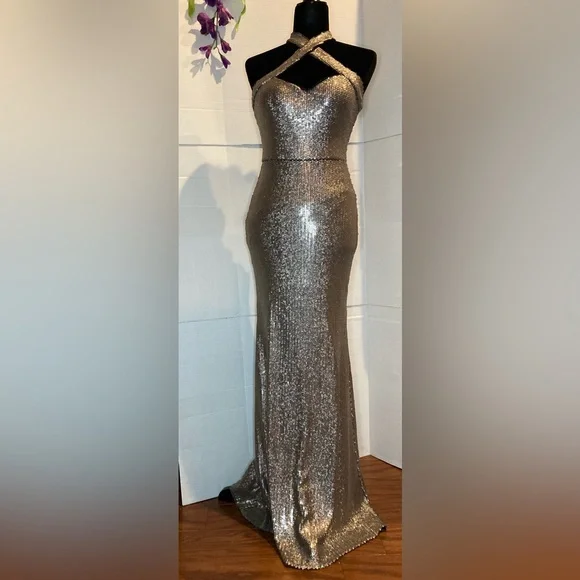 Xscape | Dresses | Xscape Dress Gold Sequin Size 6 Formal Prom Homecoming  Long Z | Poshmark